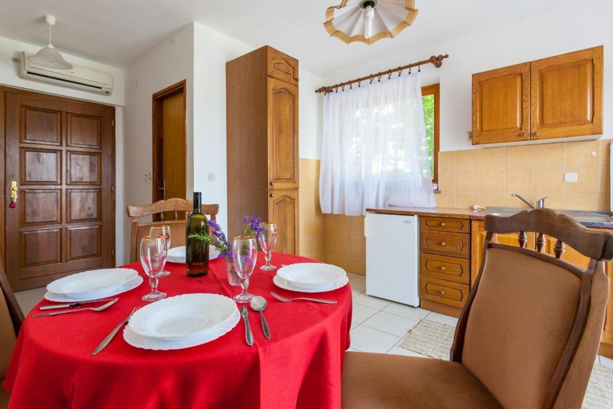 Apartments Magdalena Malinska Extérieur photo