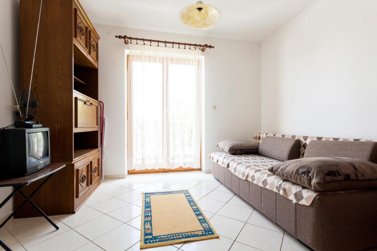 Apartments Magdalena Malinska Extérieur photo